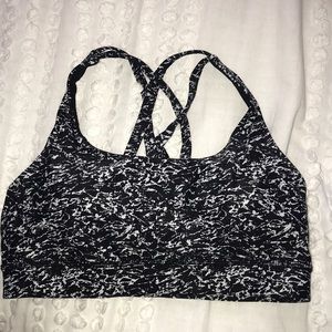 Lululemon sports bra